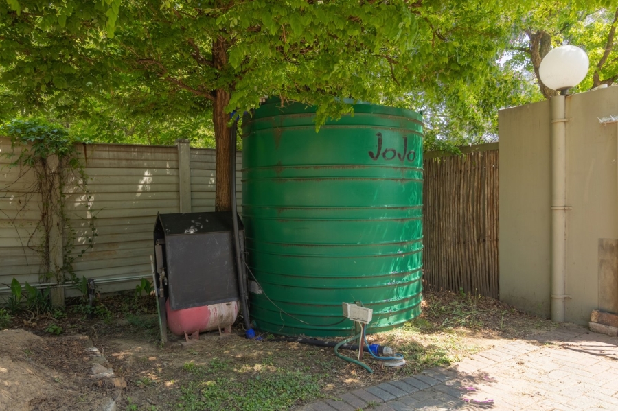 4 Bedroom Property for Sale in Wilgenhof Free State